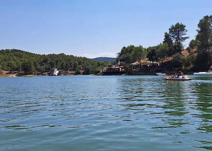 - Дом отдыха *